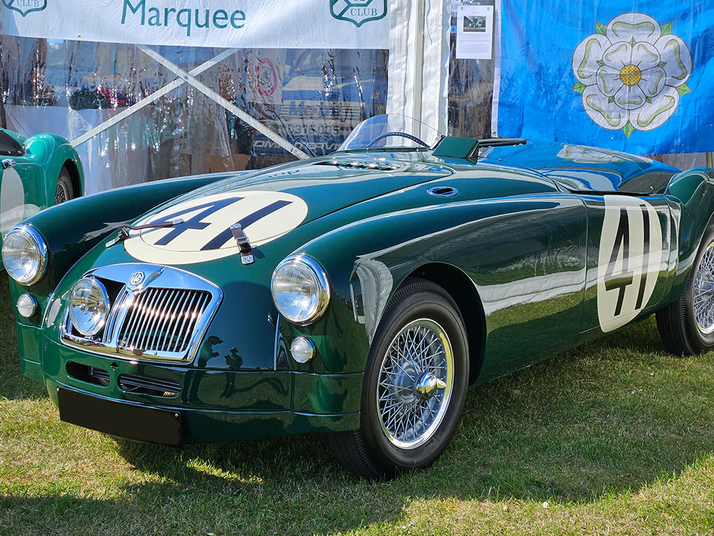 /media/blog/library/clubmotul_mg_and_triumph_100_2023_mg_picture_02.jpg