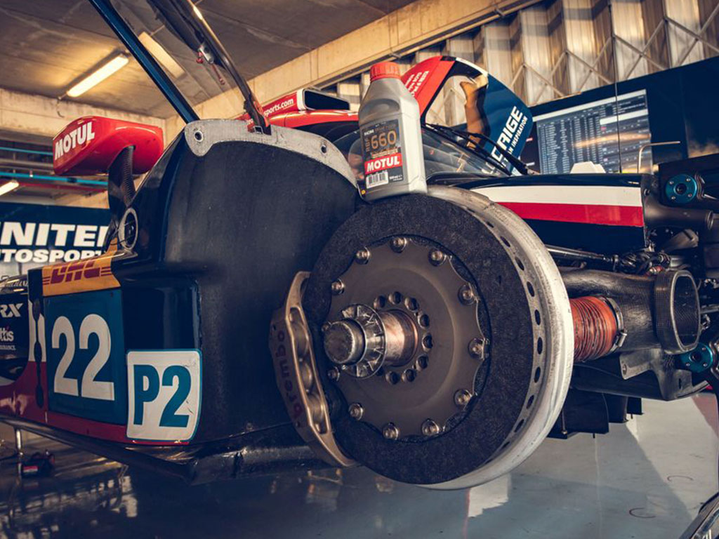 /media/blog/library/motul_rbf-660_blog_insert_1024x768_01.jpg