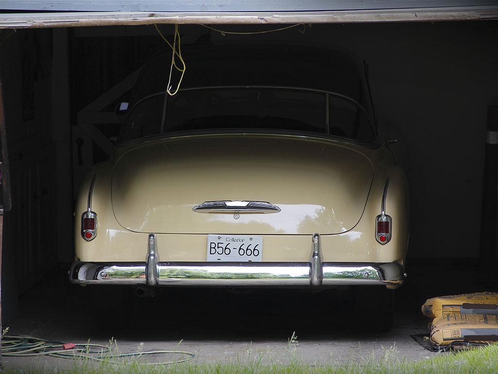 /media/blog/library/motul_winter-lay-up-classic_car_in_garage-1024x768px.jpg