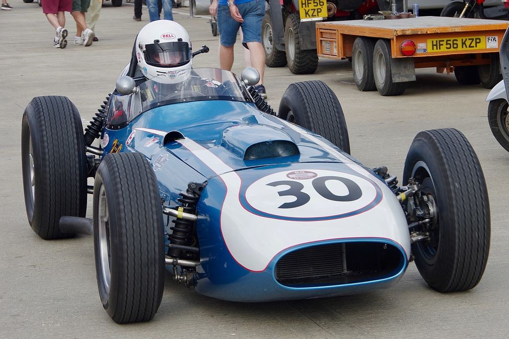 MIDLAND SPEED SHOP: REBUILDING RARE SCARAB F1 ENGINES