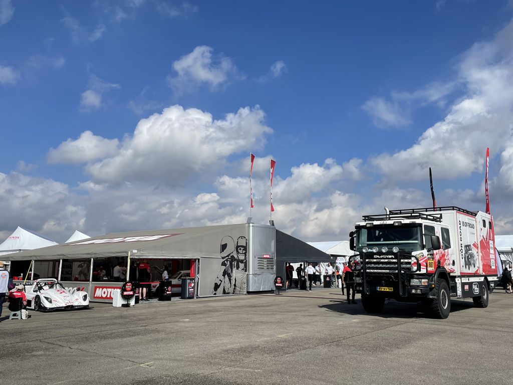 /media/blog/library/silverstone_classic_image_04.jpg