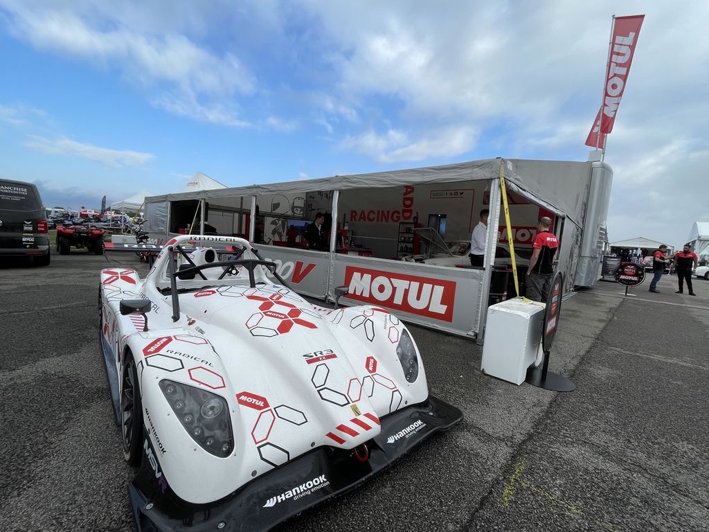 /media/blog/library/silverstone_classic_image_05.jpg
